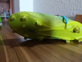 Botas de fútbol Puma Tacos