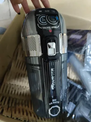 Aspiradora Rowenta X-Force Flex 200 Air Watts