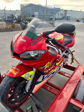 Yamaha R6 1998 Carburación 29.000 kilometros
