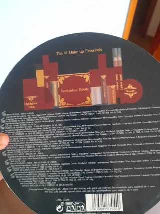 Caja Maquillaje Edición Limitada Carusel sin abrir