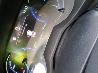 Toyota Rav4 220H Business 160 kW (218 CV)