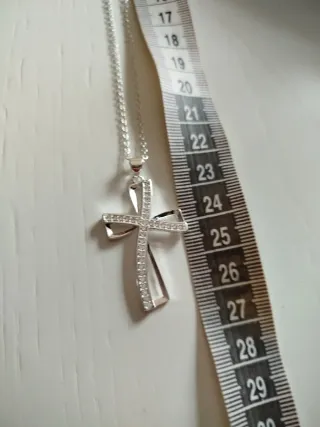 Collar Cruz Plata con Circonitas