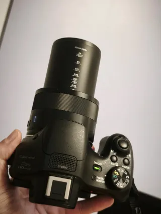 SONY "Cyber-shot DSC-HX400V"