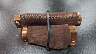 Par Punhos Legrand Sumac Novos