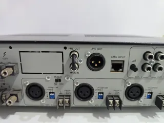 Amplificador Optimus 240W RMS Negro