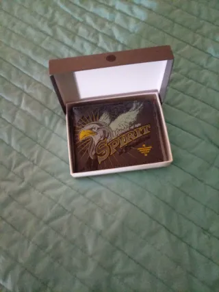 Cartera infantil águila nueva con caja