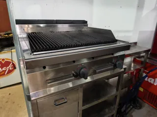 Parrilla gas piedra volcánica bertos