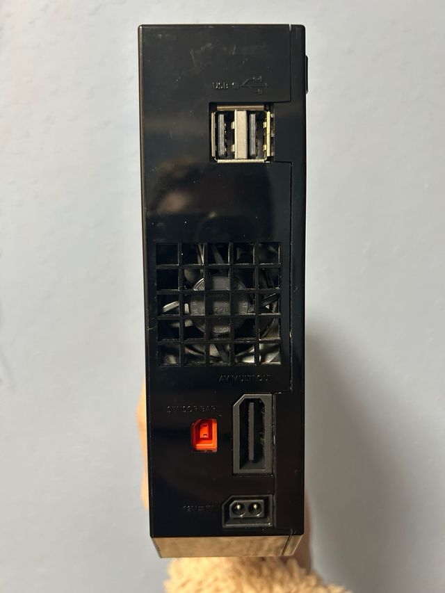 Nintendo Wii Negra + Mario Kart Wii