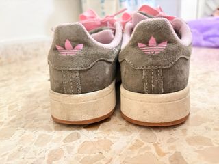 Zapatillas Adidas Campus marrón y rosas