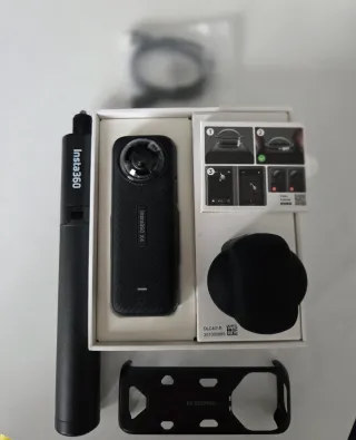 Insta360 X4 8k nueva + accesorios