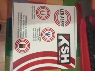 Baliza V16 NO HOMOLOGADA