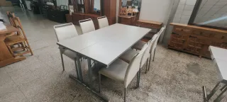 Mesa y 6 sillas