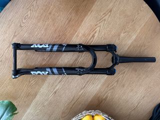 Horquilla Fox 34 Step-Cast 120mm