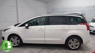 PEUGEOT 5008 Style 1.6 BlueHDi 120 7 plazas
