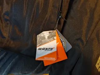 Chaqueta Moto Seventy Degrees Negra