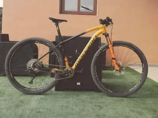 Bicicleta MTB 29 Carbono
