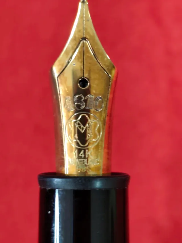 Pluma Montblanc Meisterstück 146