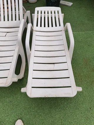 Hamacas de plástico blancas