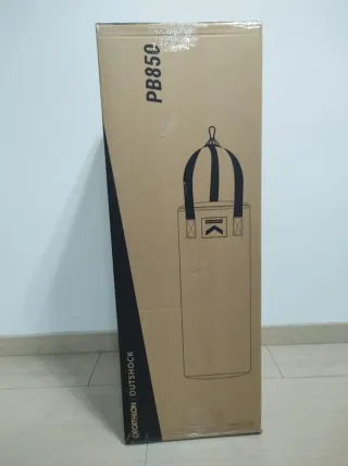 Saco de boxeo rojo OUTSHOCK