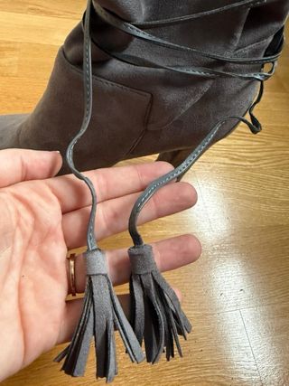 Botines grises talla 40