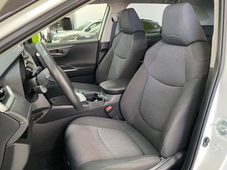 Toyota RAV4 Advance 4x2 2.5 220H HEV Espectacular!