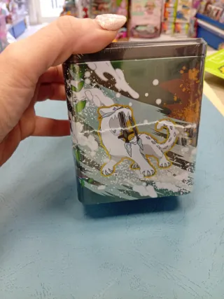 Pokémon Trading Card Game Tin
