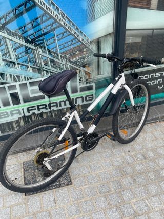 Bicicleta con sillín