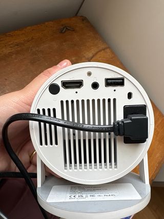 Mini Proyector Compatible con 4K y 1080P Nativo,