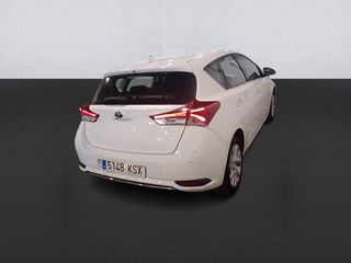 Toyota Auris 1.8 140H Hybrid Active