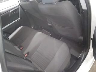 Toyota Auris 1.8 140H Hybrid Active