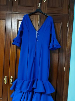 Traje de Flamenca Azul con Volantes