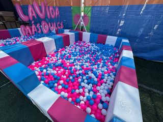 Bolas para eventos de diferentes tamaños y colores