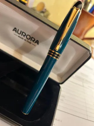 Aurora Ypsilon Penna Stilografica