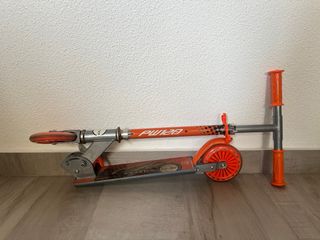 Patinete naranja 2ruedas