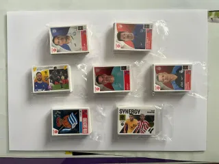 Lote +400 cromos Liga Este 2023/24 sin repetir