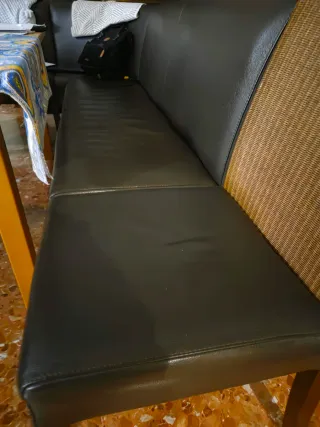 2 sillas + banco esquinero de cuero negro – LOOM