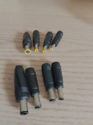 Cargador WOXTER AC Adaptador Portátil + Puntas DC