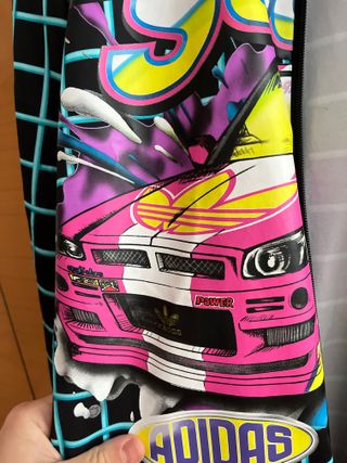 Chaqueta Adidas x Jeremy Scott Edición Limitada