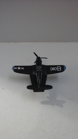 Maqueta Avión F4U Corsair Diecast 1:100