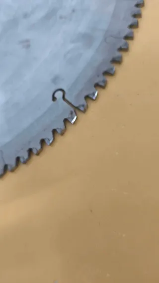 Dos discos de corte Freud 350mm