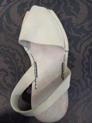 Sandalias tipo Menorquinas Beige Talla 39