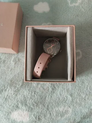 Reloj Parfois Correa Rosa y Esfera Gris