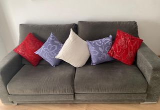 Sofá extensible gris oscuro