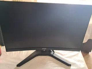 Monitor Curvo Gaming MSI