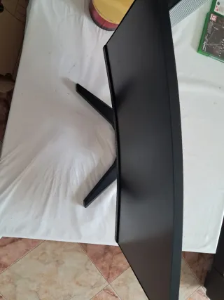 Monitor Curvo Gaming MSI