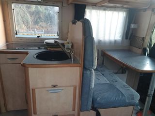 autocaravana capuchina 2004