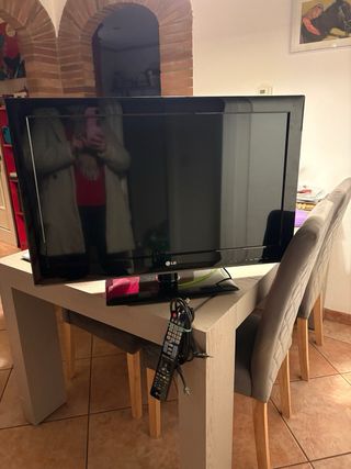 Televisor LG Negro