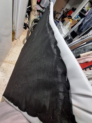 Cabecero Cama Polipiel Blanco Galapagar en persona