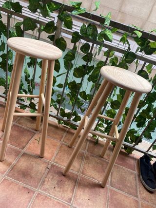 Taburetes de madera