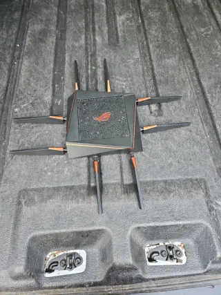 Router Asus GT-AC5300 No tiene el cable